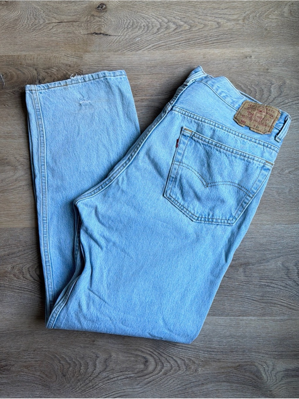 Vintage Levi’s 501 Jeans 36x30 Made in USA Late 80s Light Wash Denim Distressed